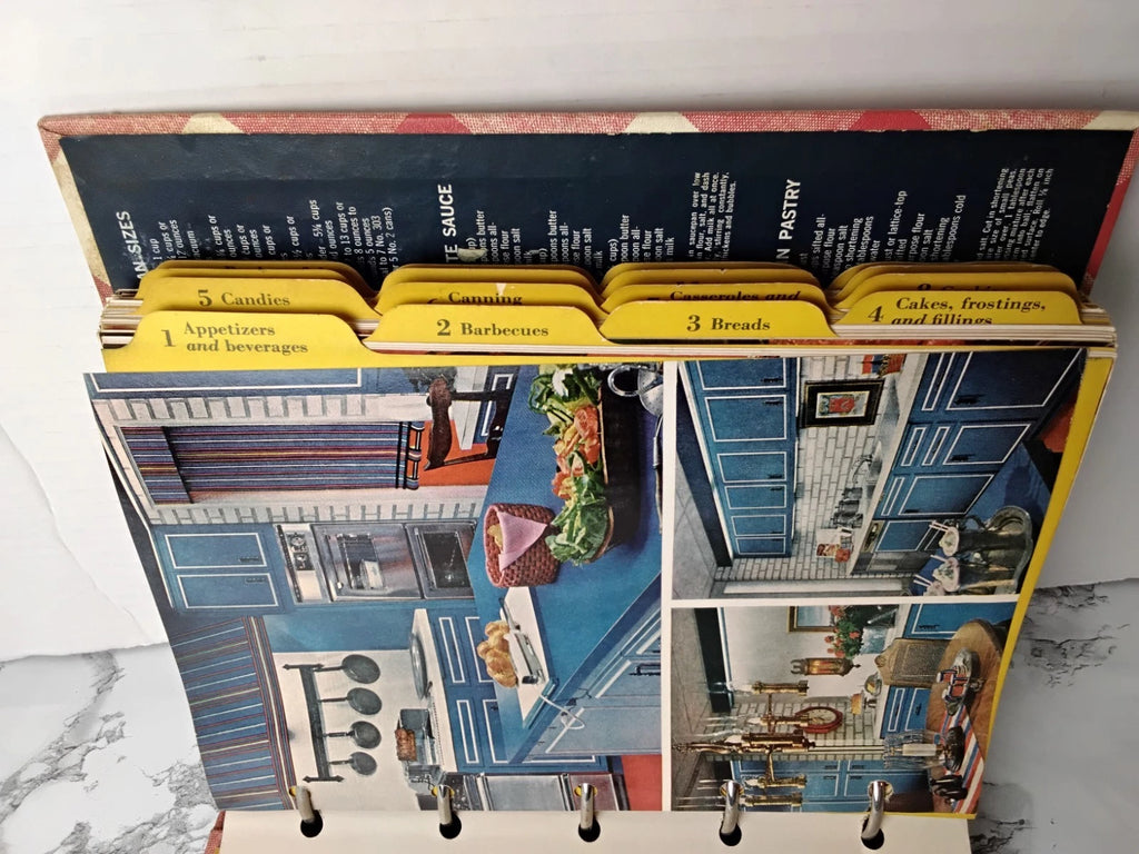 Vintage MCM 1968 Better Homes and Gardens New Cook Book 5 Ring Binder