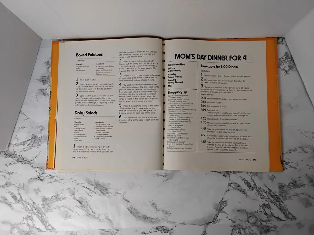 Vintage 1975 1st Printing Betty Crocker's Cookbook for Boys & Girls
