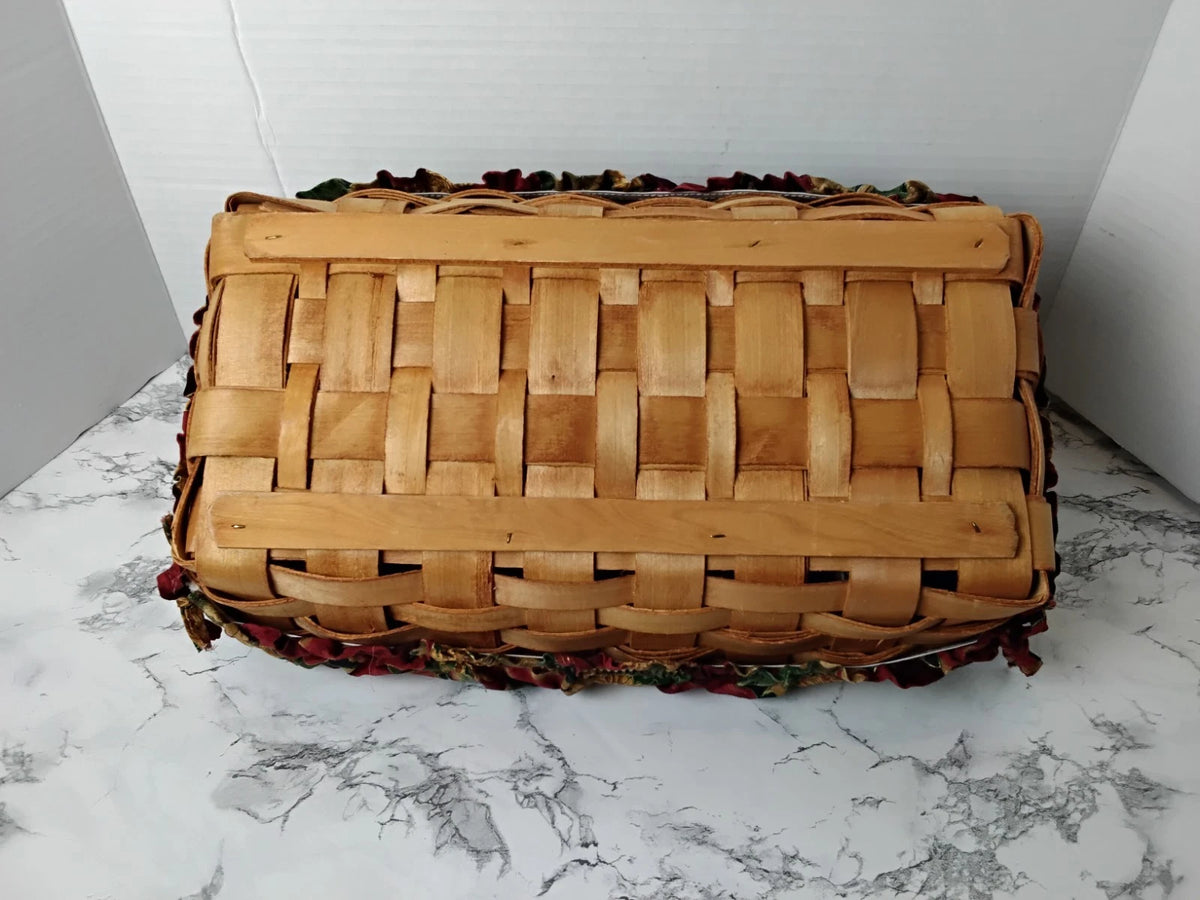 Vintage Farmhouse Wooven Basket