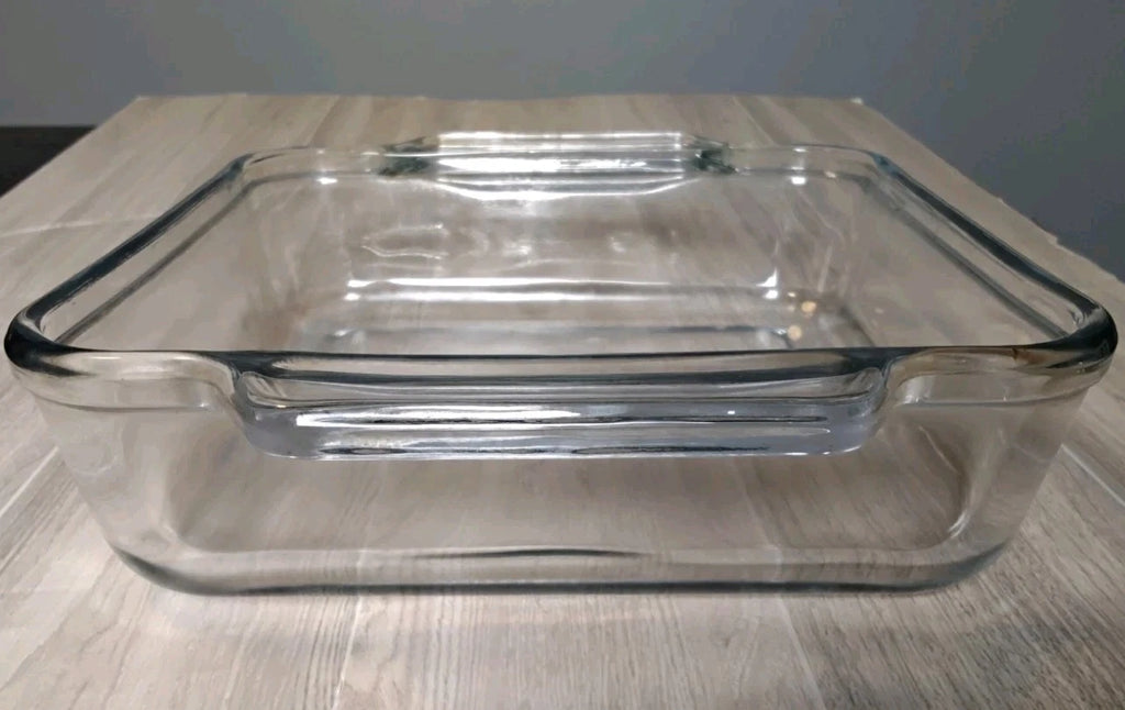 Anchor Hocking Casserole Dish