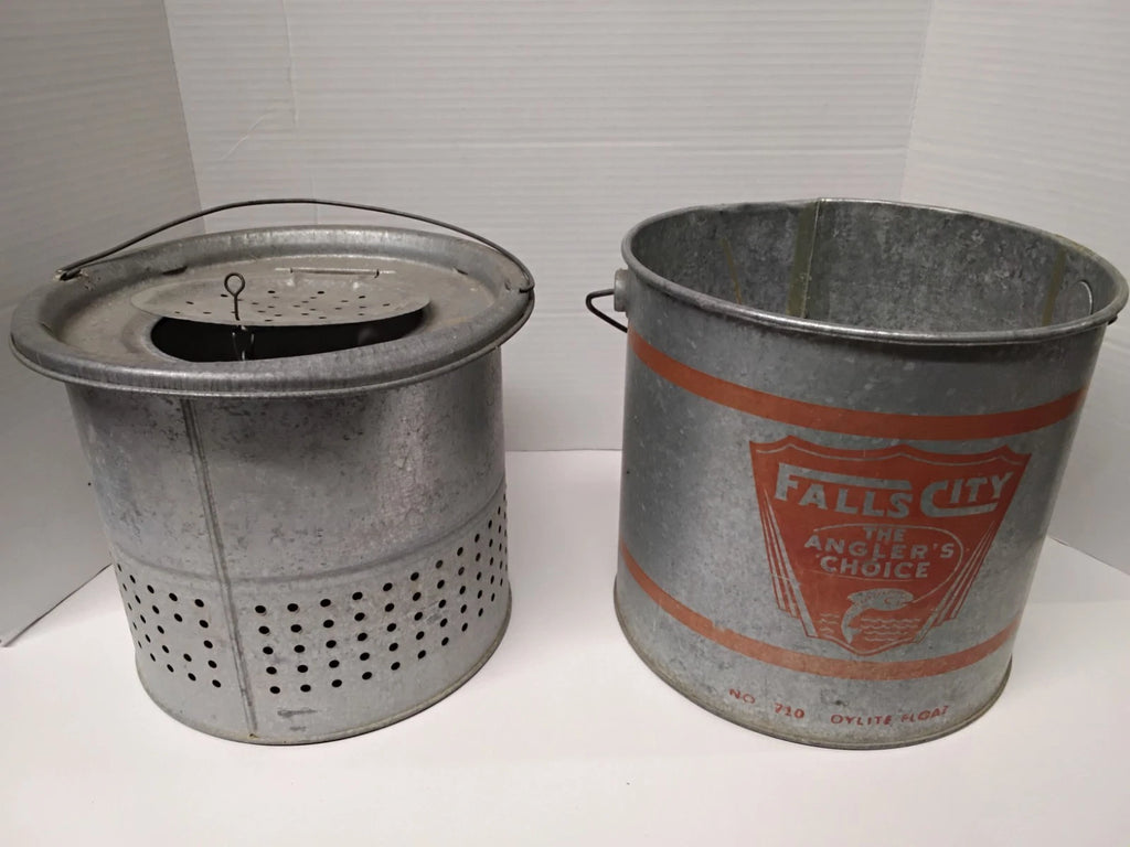 Antique 1950s Live Bait/ Minnow Bucket