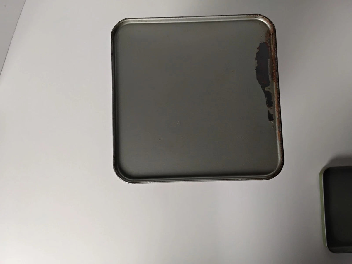 Vintage Nabisco Saltine Cracker Tin