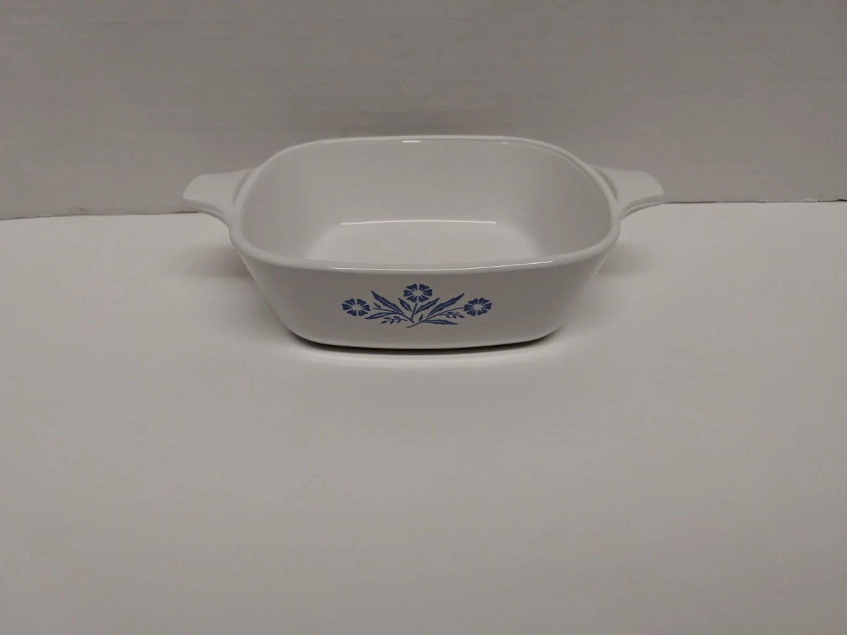 Vintage Corning Ware P-41-B Blue Cornflower Petite Pan 1 3/4 Cup Baking Dish