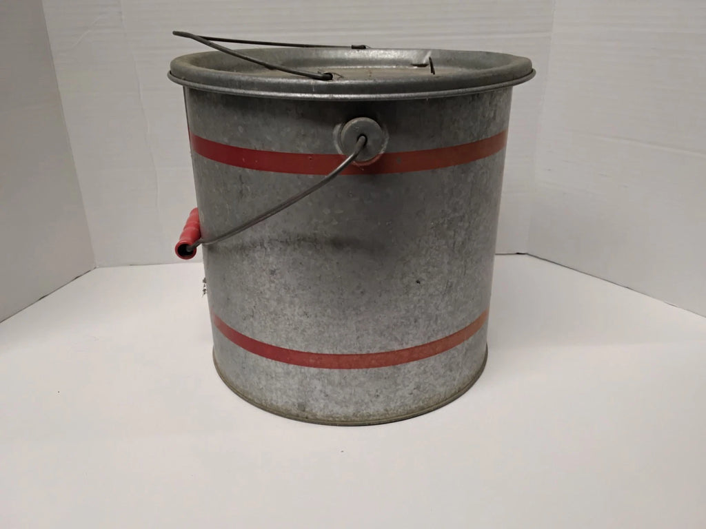 Antique 1950s Live Bait/ Minnow Bucket