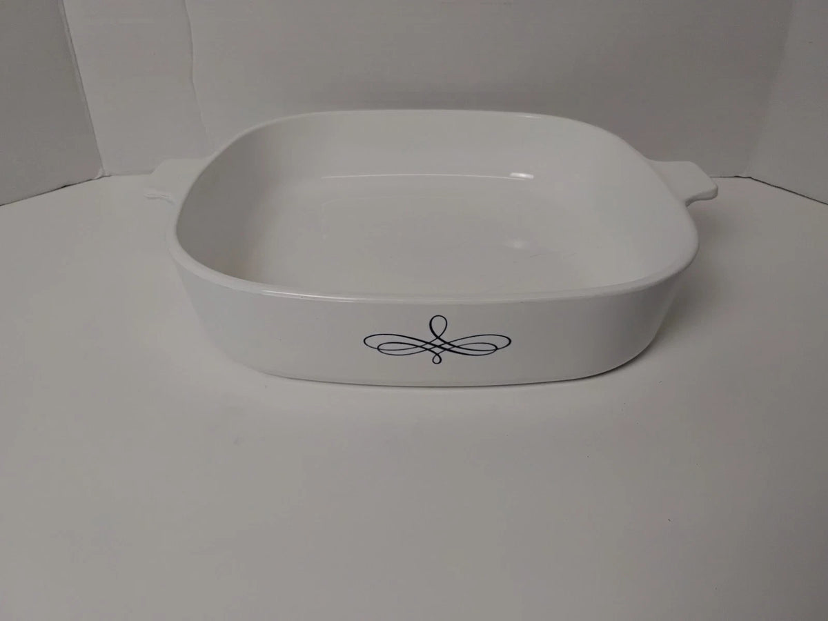 Vintage 1960 Corning Ware Black Trefoil Scroll [Insert 1.75 or 2.5] Qt Casserole