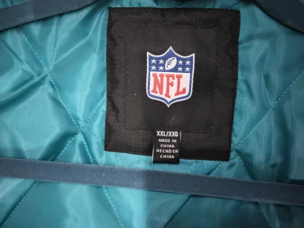 2XL Jacksonville Jaguars Zip Up Hoddie With NFL Tag