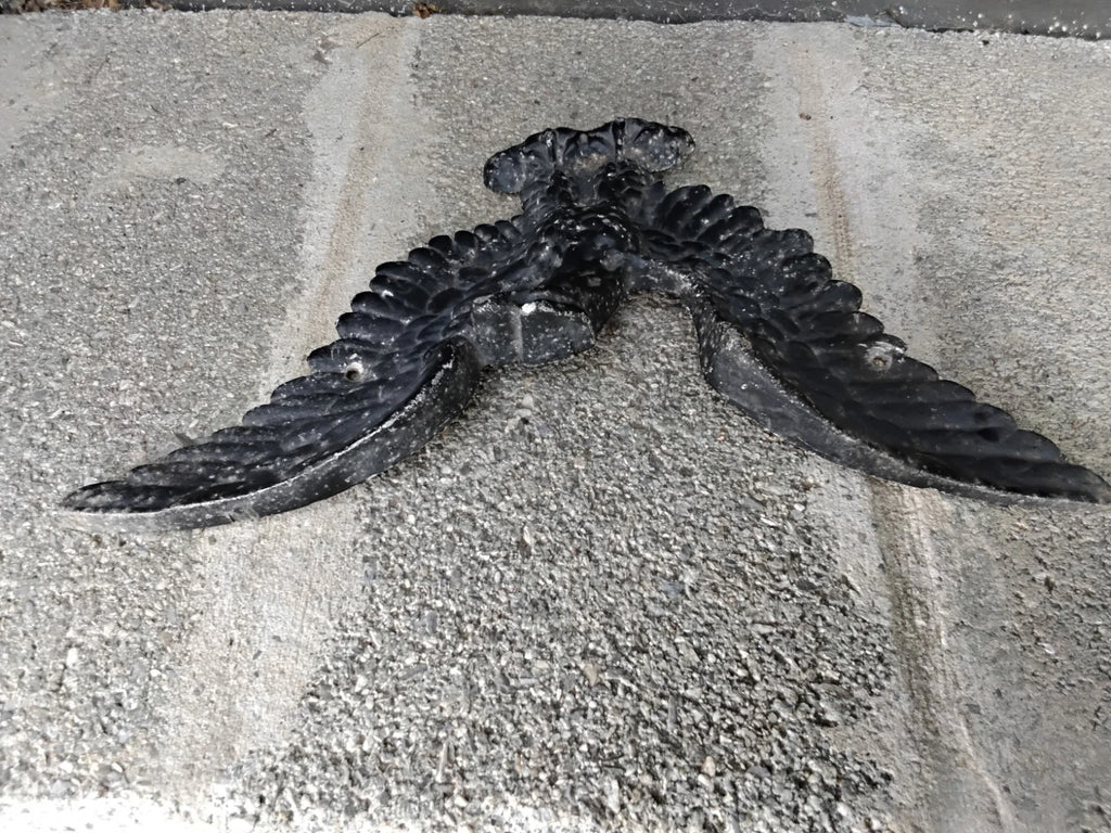 Vintage Cast Iron Eagle Plaque