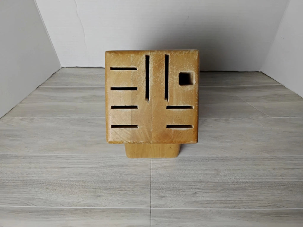 8 Slot Wooden Knife Storage Block With Square Accessory Hole
