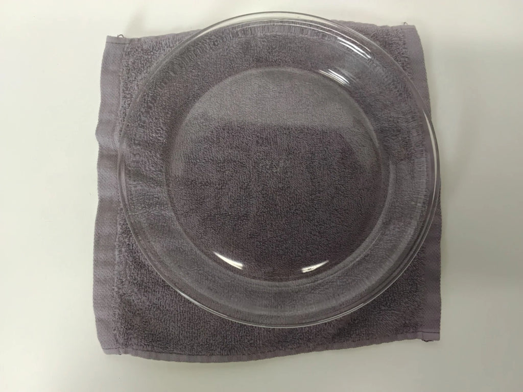 Vintage Pyrex 209 Clear Glass 9-inch Pie Dish