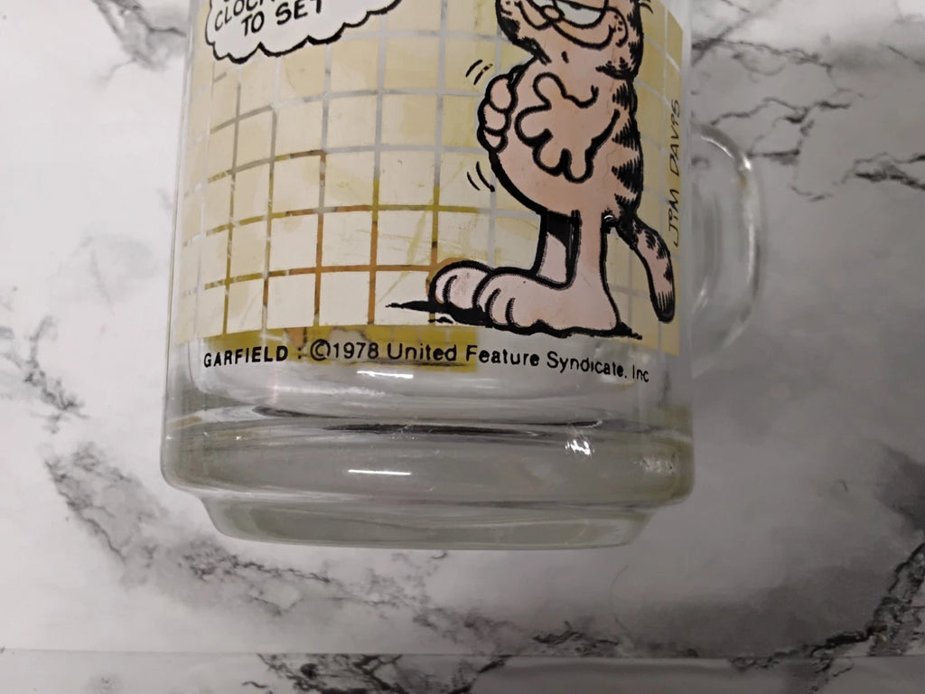 Vintage 1978 Garfield McDonald's Glass Mug Cartoon/Advertisement