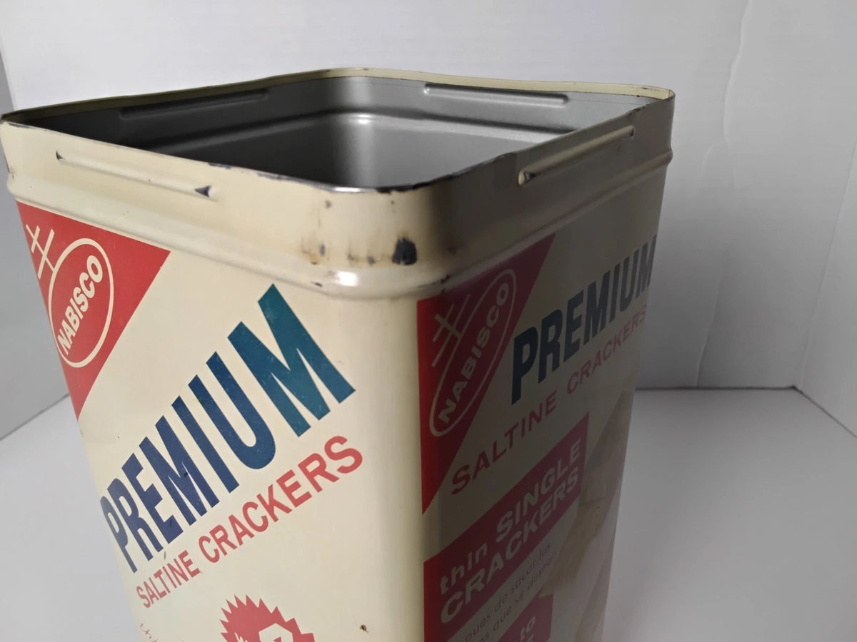 Vintage Nabisco Saltine Cracker Tin