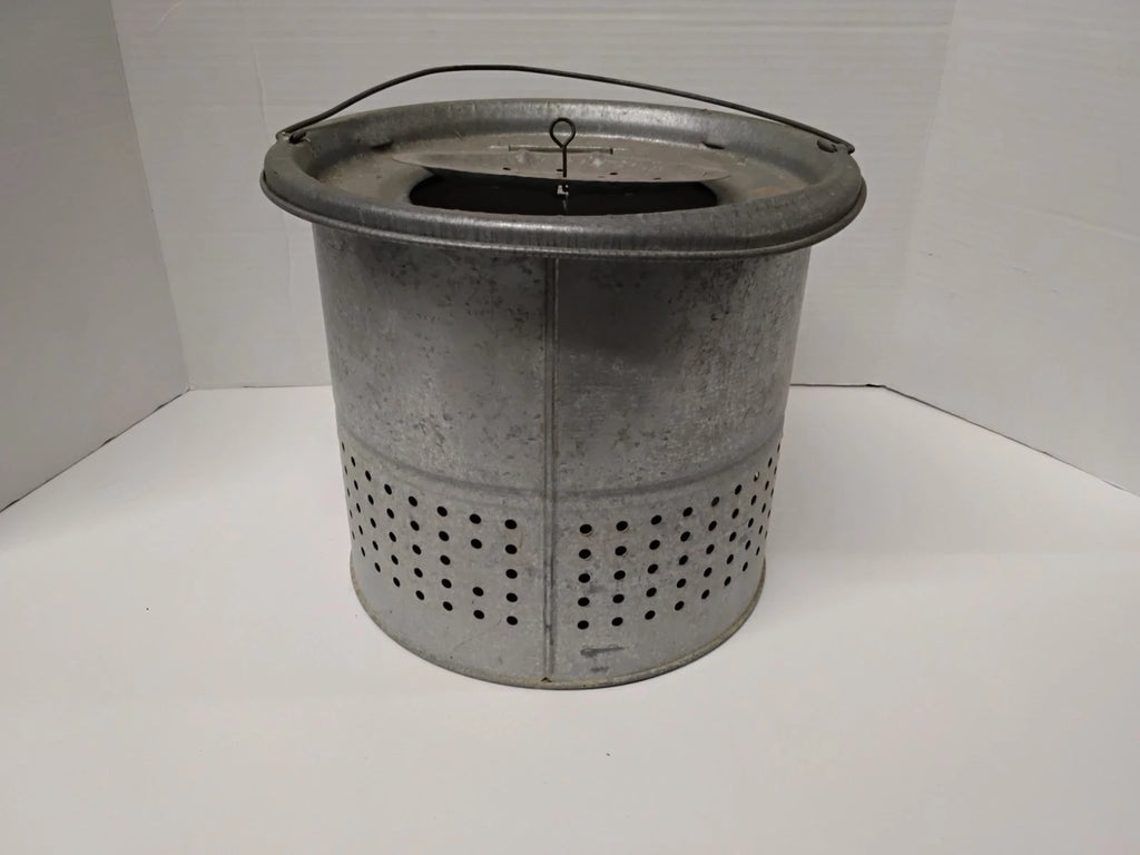 Antique 1950s Live Bait/ Minnow Bucket