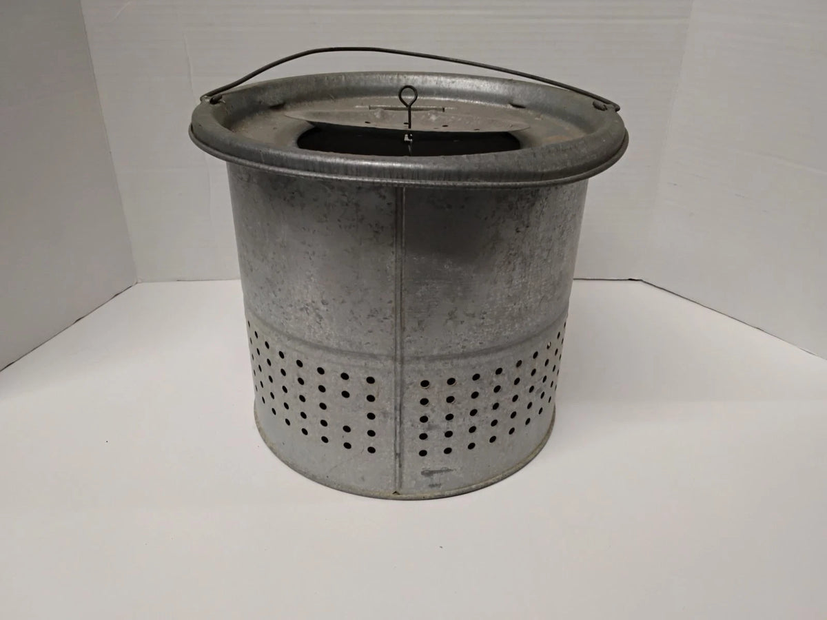 Antique 1950s Live Bait/ Minnow Bucket