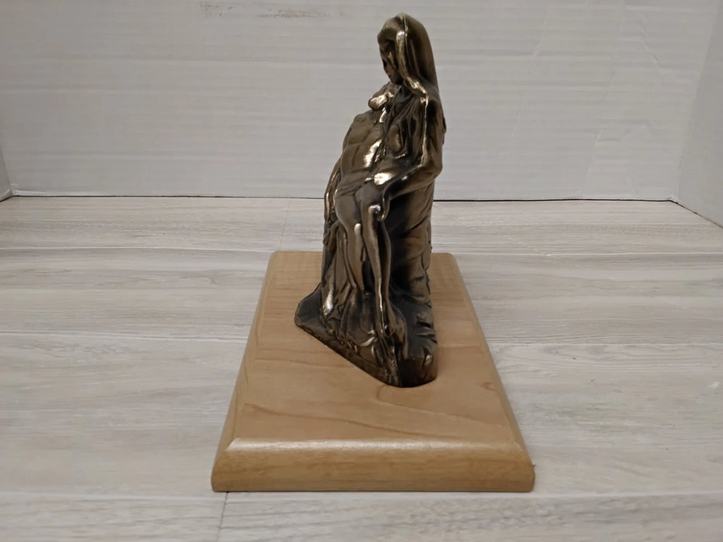 Jesus And Mary Metal Statue
