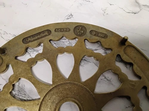 Vintage 1992 Virginia Metalcrafters Winterthur Brass Trivet 10-70