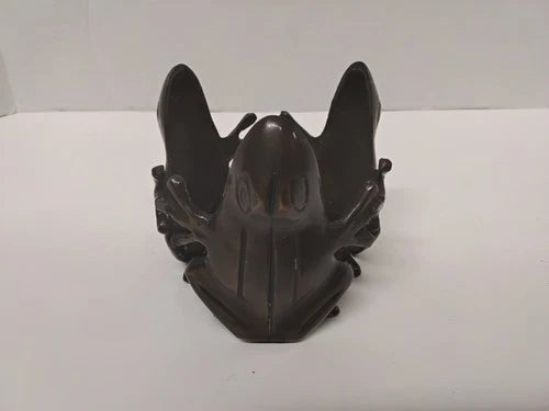 Vintage Cast Iron Triple Frog Candle Holder Gothic 3 Toad Metal Design