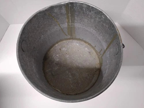 Antique 1950s Live Bait/ Minnow Bucket